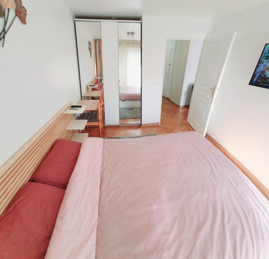 Cozy Room In Paris Ladefense Курбевуа Екстер'єр фото